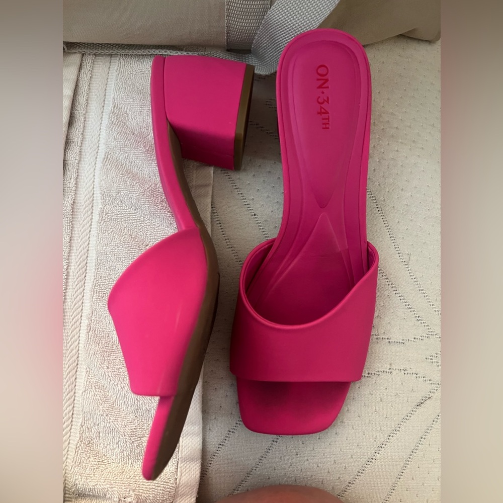 Pink Mules - Picture 5 of 5